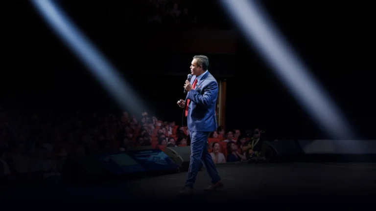 best-ai-keynote-speaker-trainer-in singapore-dr jerome-joseph