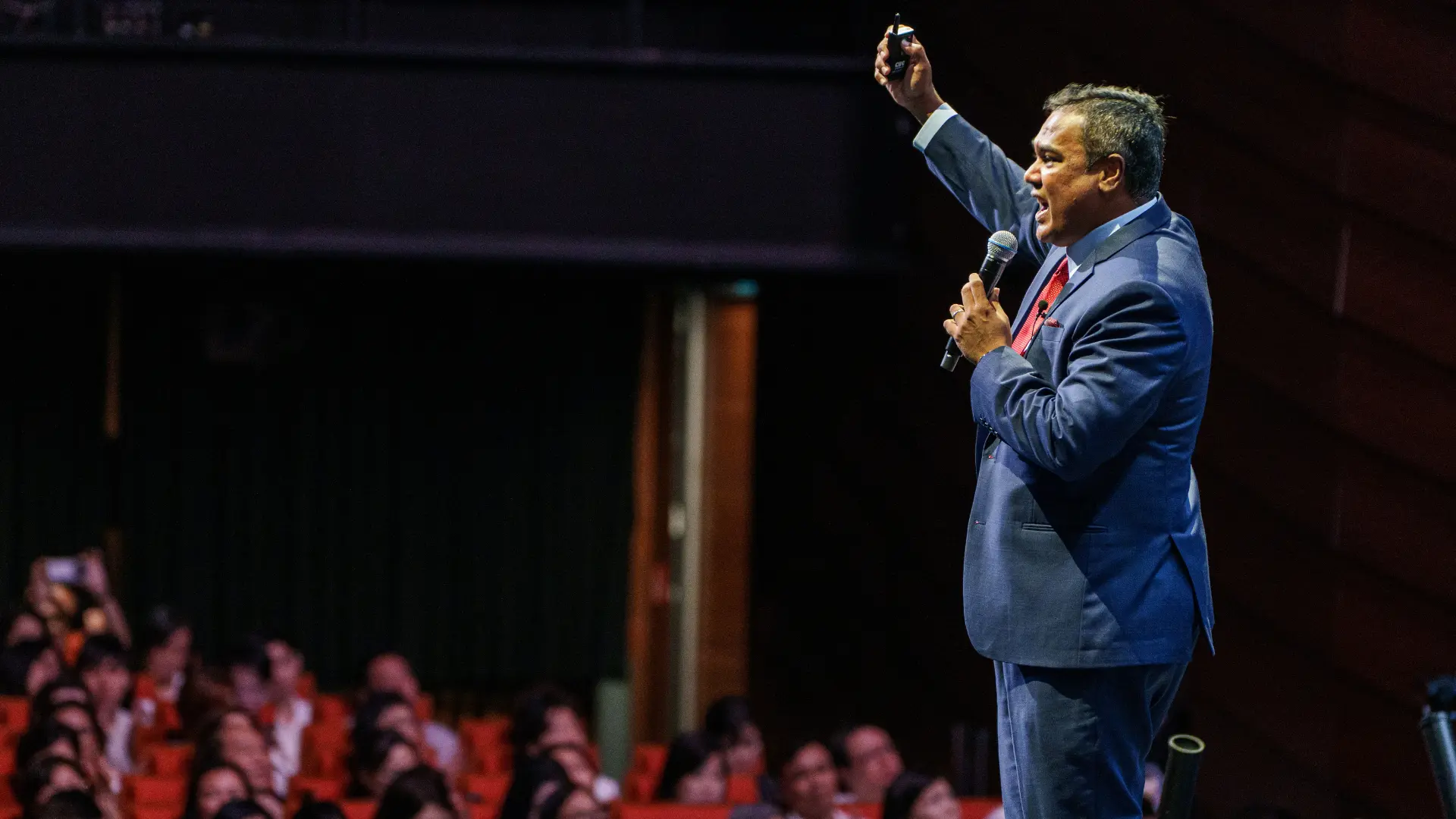 generative-ai-keynote-speakers